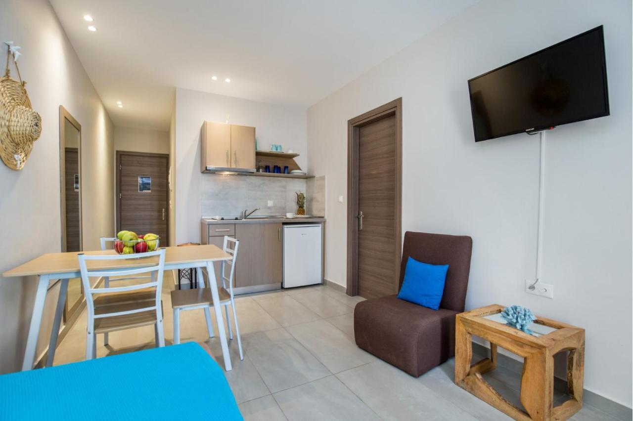 Iria'S Luxury Apartments Limenaria  Exterior photo